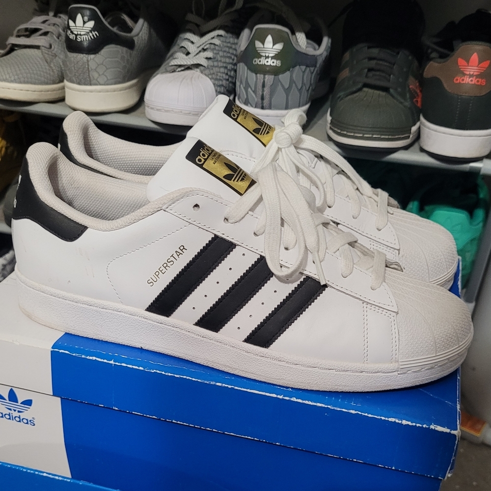 Adidas superstar 11 shell clam toe.